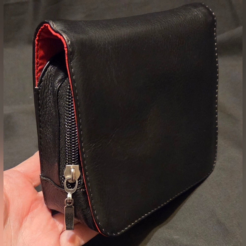 Mini Black Leather Carry Travel Case w Mesh Zippered Pouch Inside 5x6x2